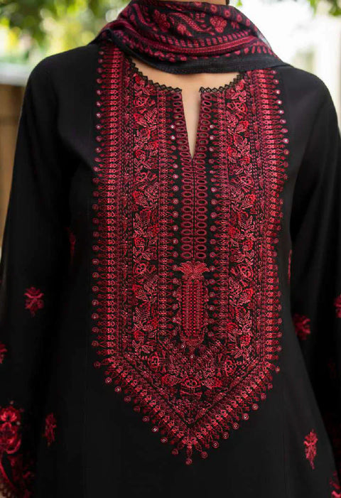 Obsidian Rose Embroidered 3PC