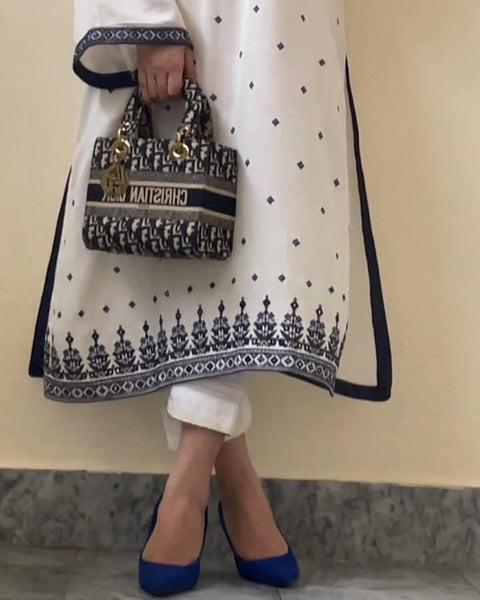 Vanzila  Embroidered 3PC